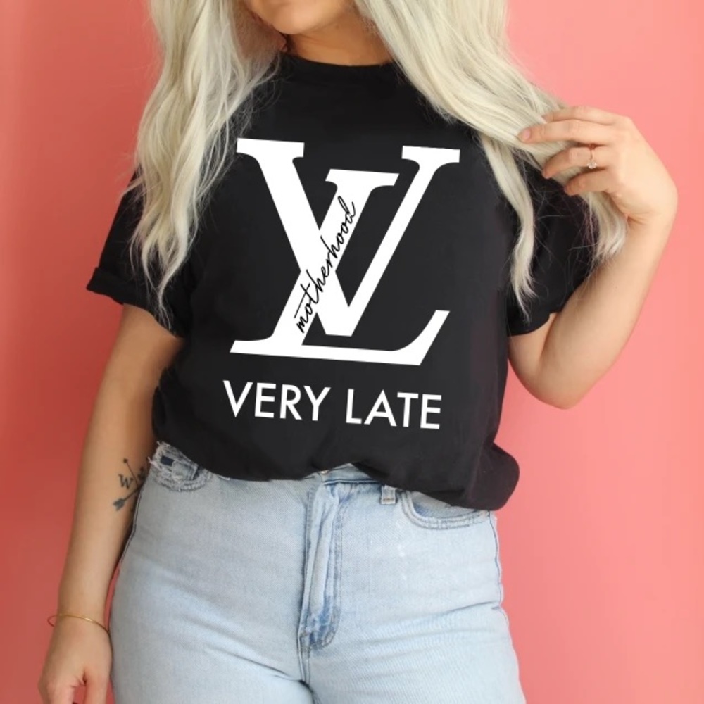 mother hood tee lv for very late